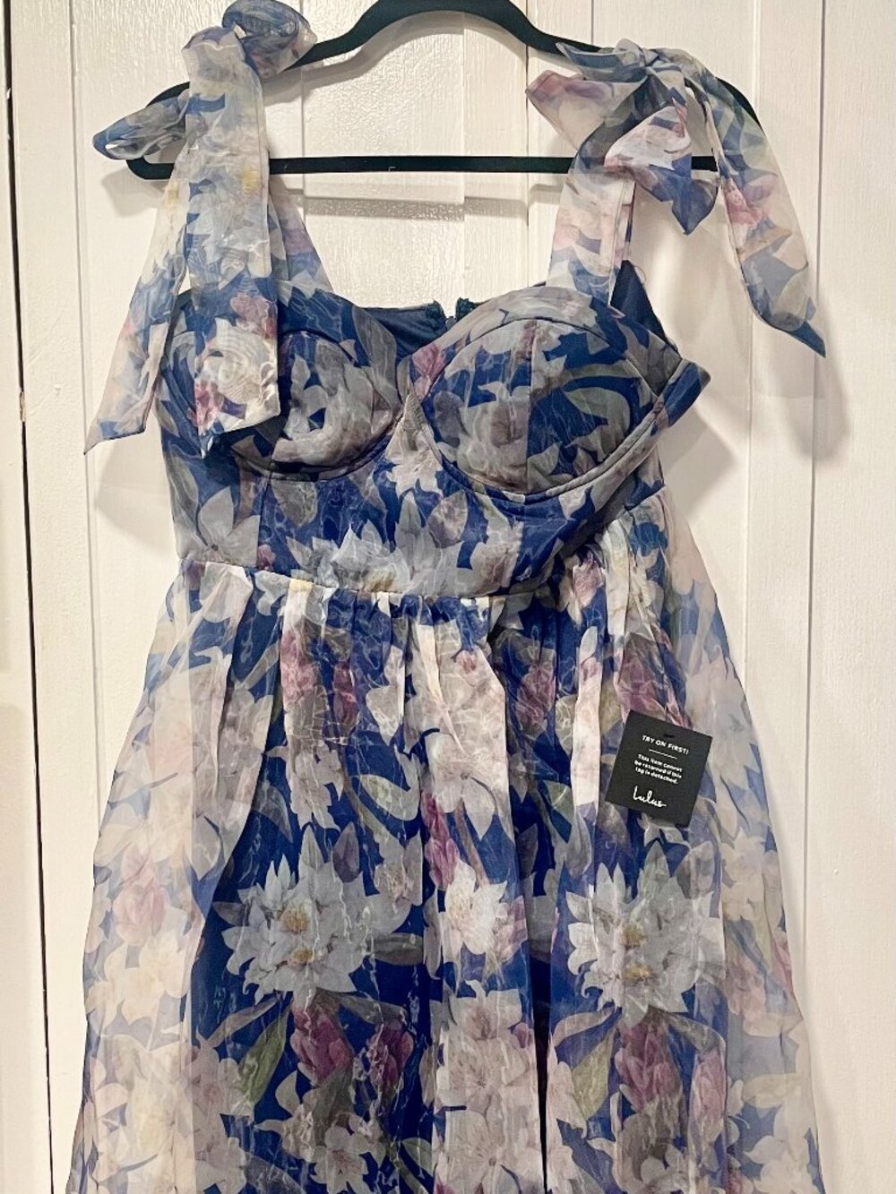 NWT! Lulus Fully Lined  Floral Organza Bustier Tie-Strap Midi Dress